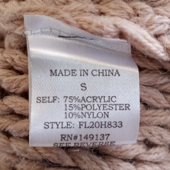 HYFVE Cable Knit Turtleneck Sweater - Blush Sz.S EUC - Picture 6 of 6